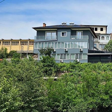 Home 12 Librazhd Ngoại thất bức ảnh