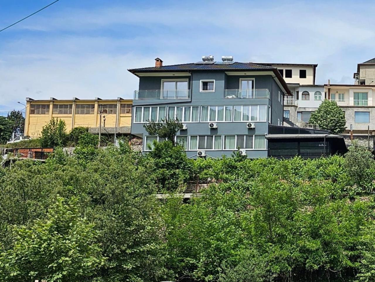 Home 12 Librazhd Ngoại thất bức ảnh