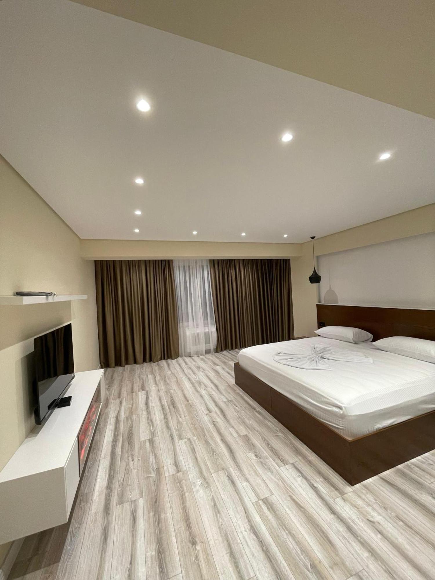 Home 12 Librazhd Ngoại thất bức ảnh